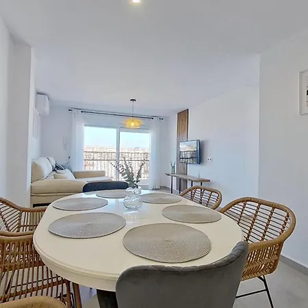 El Puerto De Apartment *
